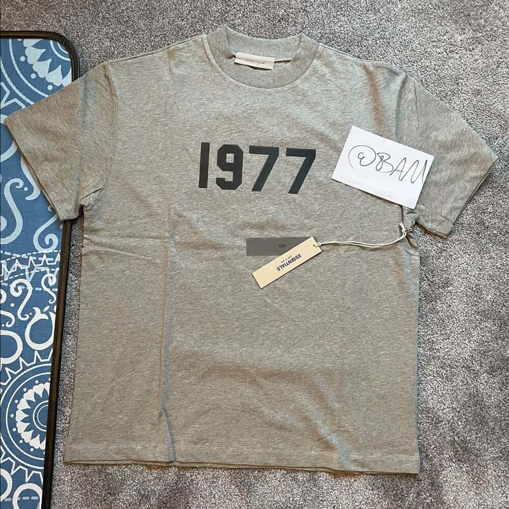 FOG - Fear of God Essentials / Dark Oatmeal T-Shirt - (READ DESCRIPTION)